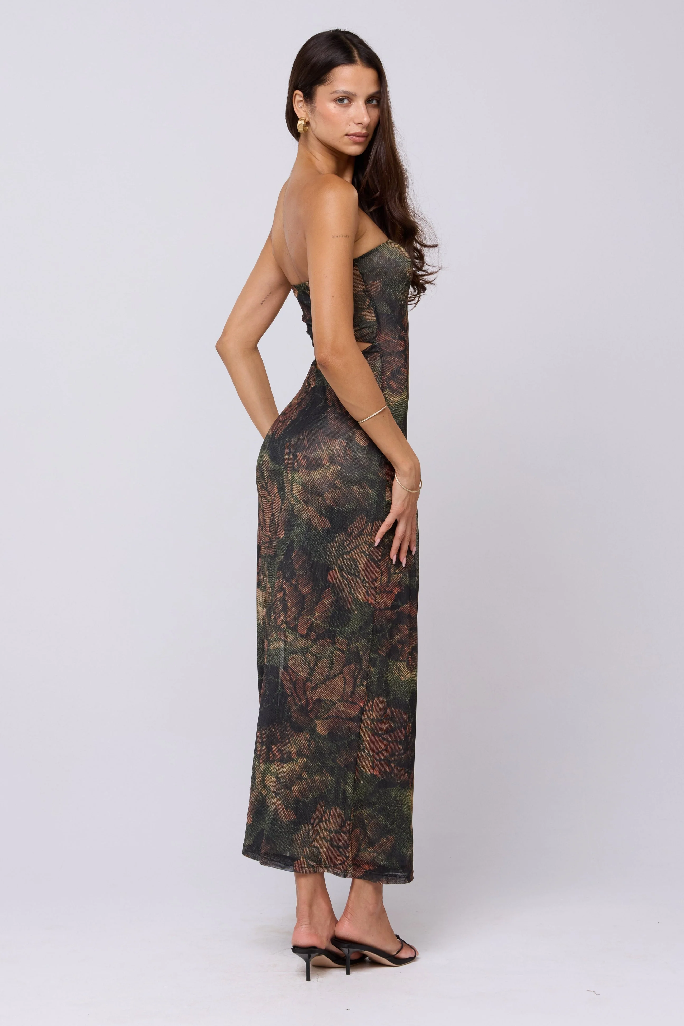 Demi Dress in Autumn - Image 5