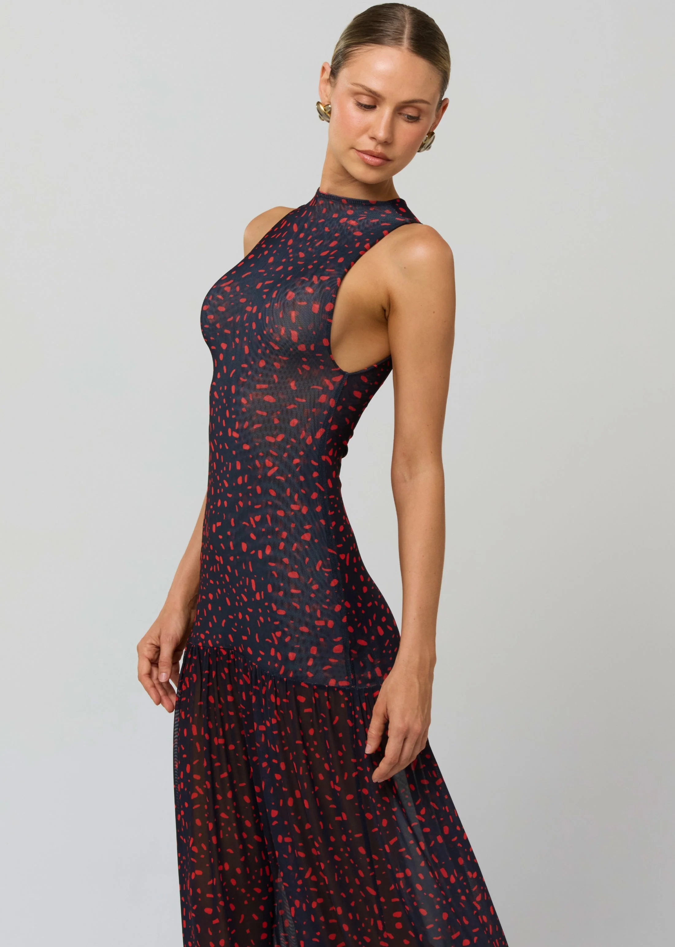 Frida Dress in Rouge - Image 5