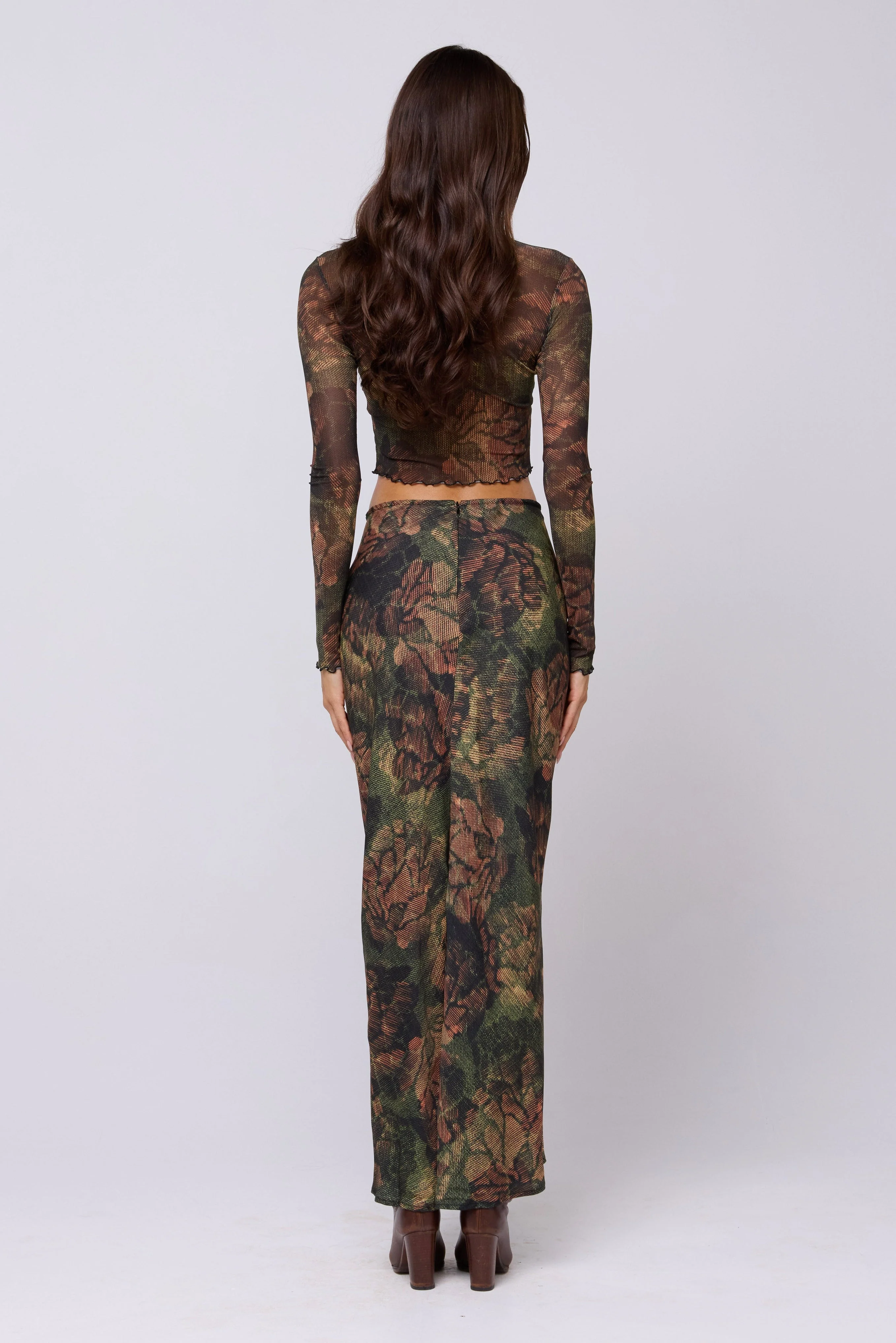 Ida Top in Autumn - Image 3