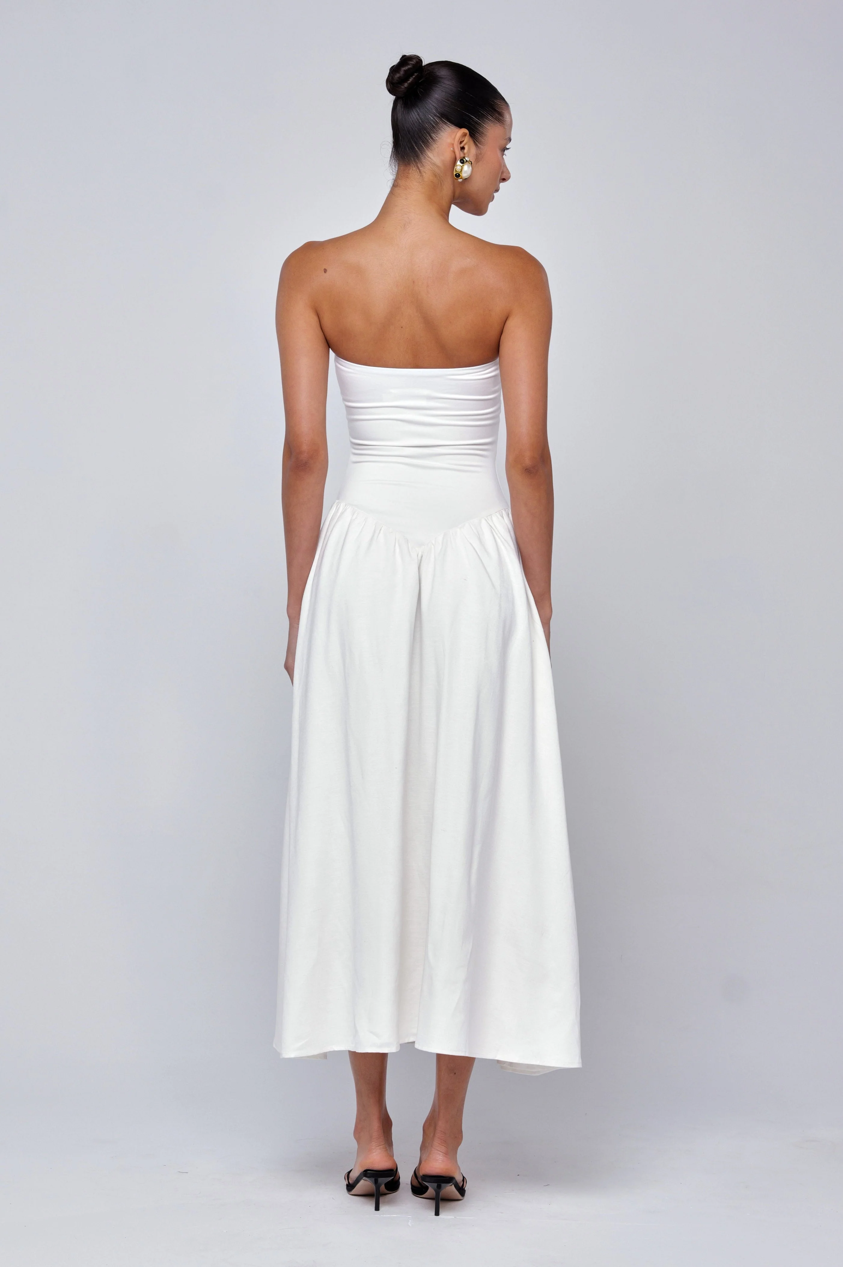 Mackenzie Dress in White Linen - Image 4
